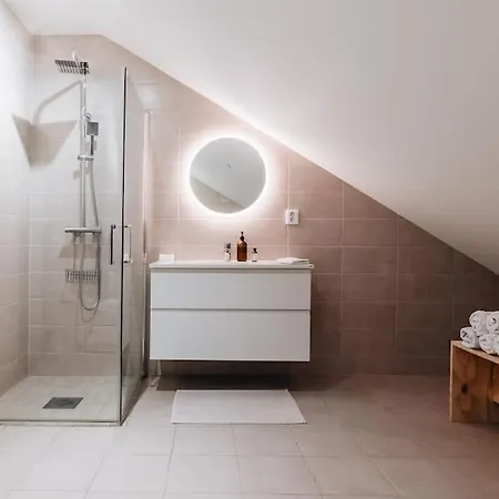 アパート Beautiful Penthouse With An Ocean View In *